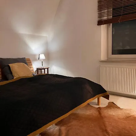 فيلة Dein Ankerplatz In Muelheim Ruhr - Traditionelle Zechenhaushaelfte مولهايم ان الرور دير