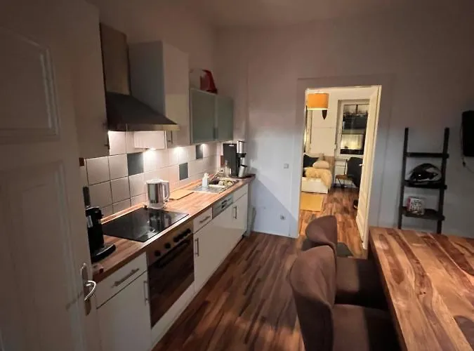 Dein Ankerplatz In Muelheim Ruhr - Traditionelle Zechenhaushaelfte