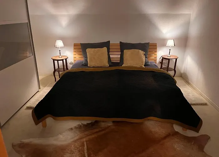 Villa Dein Ankerplatz In Muelheim Ruhr - Traditionelle Zechenhaushaelfte