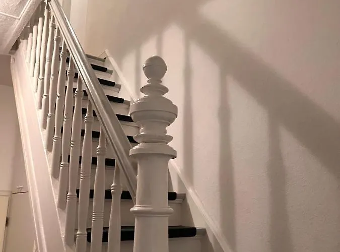 Dein Ankerplatz In Muelheim Ruhr - Traditionelle Zechenhaushaelfte *